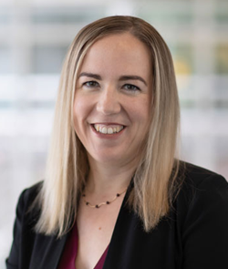 Image of Jennifer Davis, Associate Professor.